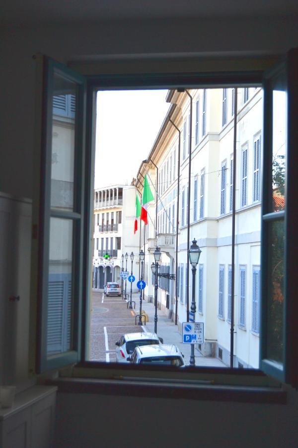 Centro Storico Vulcano1, Bilocale Strategico Tra Milano, Como, Fiere Turate Εξωτερικό φωτογραφία
